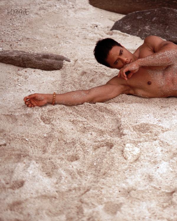 Homme-6-精壯美男魚